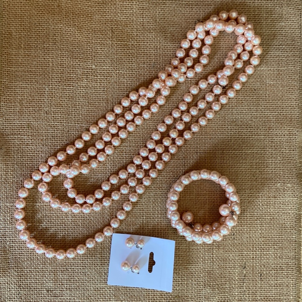 Pretty Pink Fashion Pearl Set